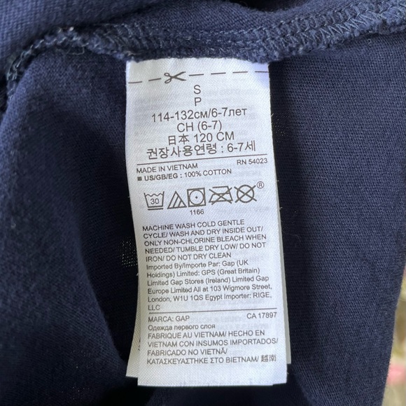 •GAP Kids• Unicorn Flip Sequin Long Sleeve Tee - Size Small - Picture 6 of 7